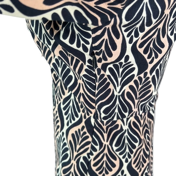 Free People - NWT Gia Shift Mini Black
Combo Dress Cotton Bell Sleeve Sz XS - Picture 8 of 10